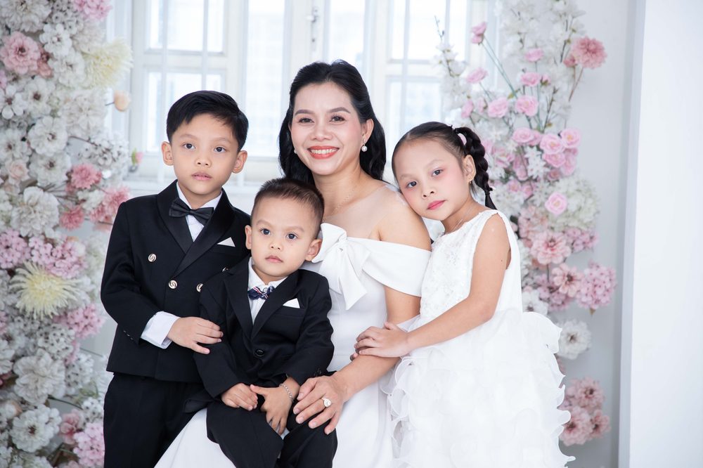 Học viên tinh hoa Hara Group 4